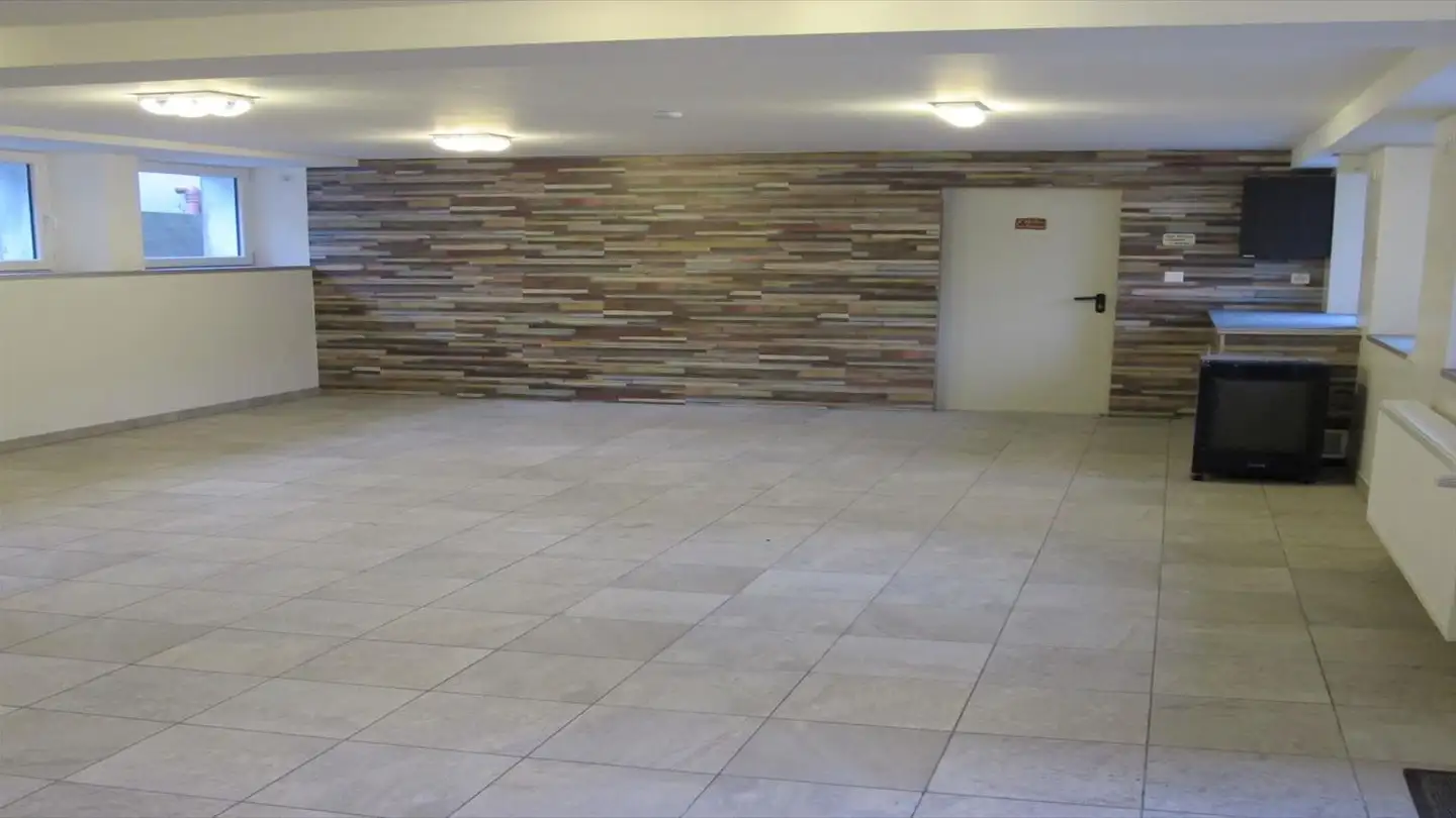 Commercial for rent - La Sagne, 1439 Rances