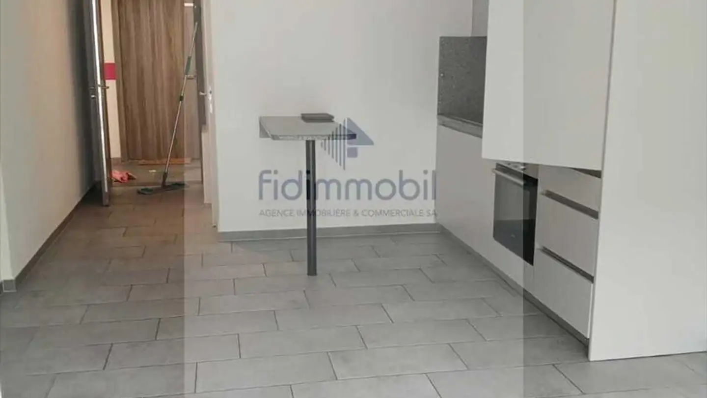 Appartamento in affitto - Rue De L'écluse 38, 2000 Neuchâtel