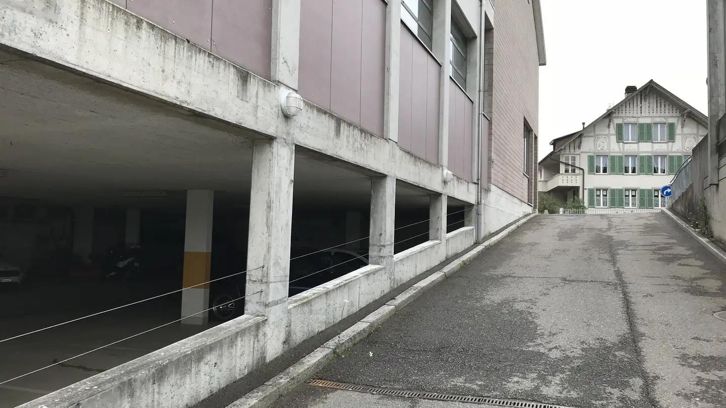 Parkplatz im Freien mieten - Rubigenstrasse 25, 3123 Belp - Foto 2