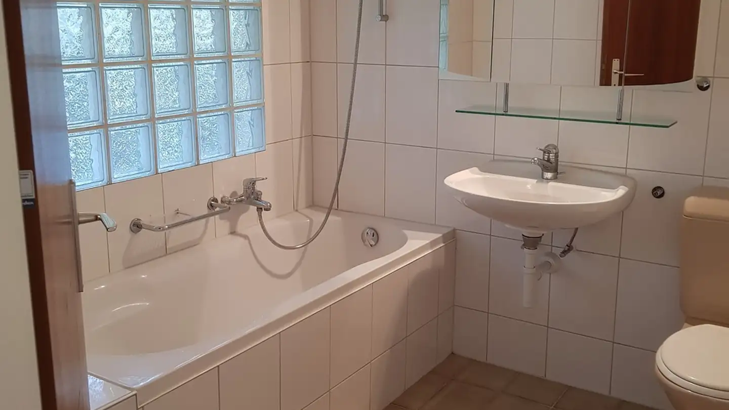 Appartamento in affitto - Föhrenweg 1, 2560 Nidau - Foto 2