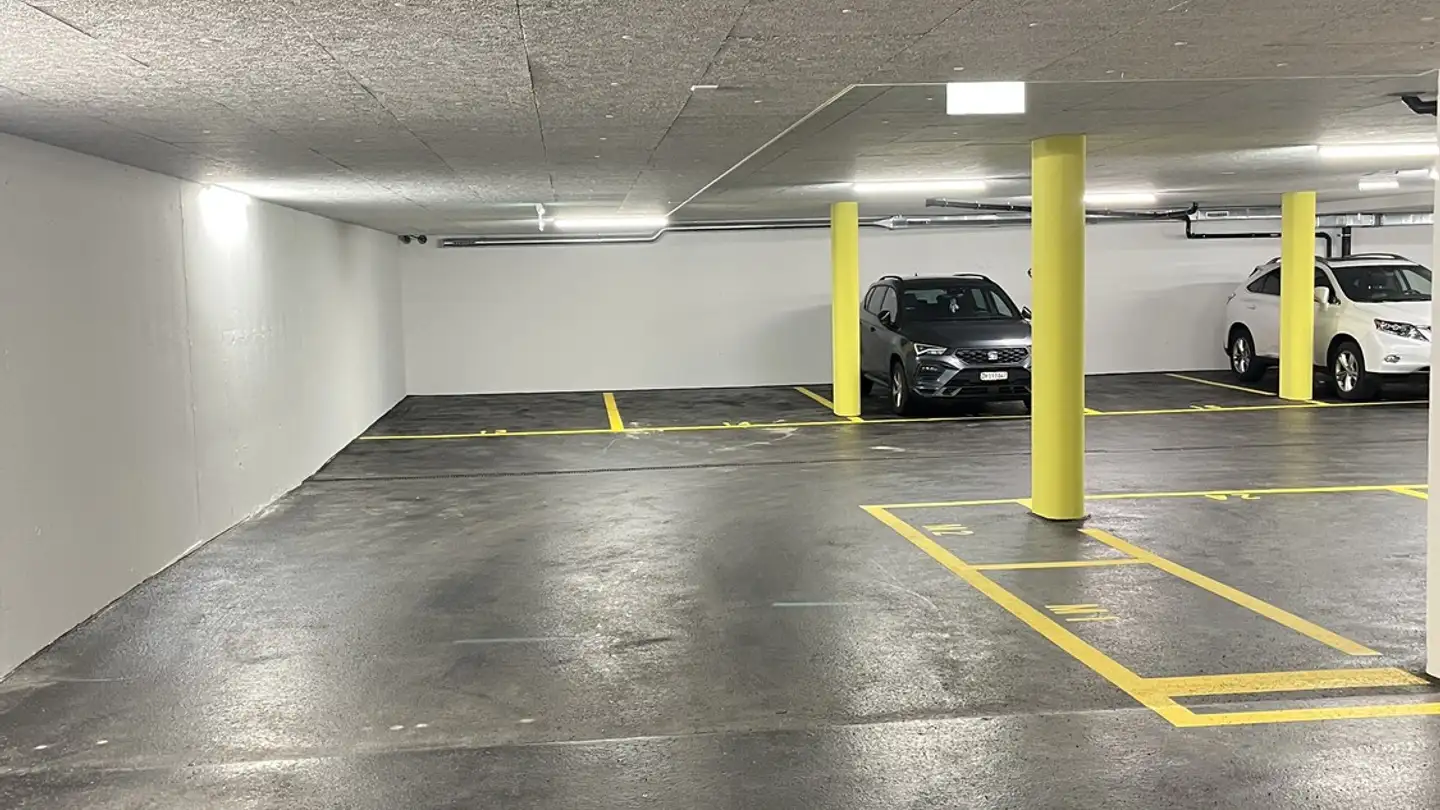 Parkplatz im Freien mieten - Dammstrasse 2, 8180 Bülach