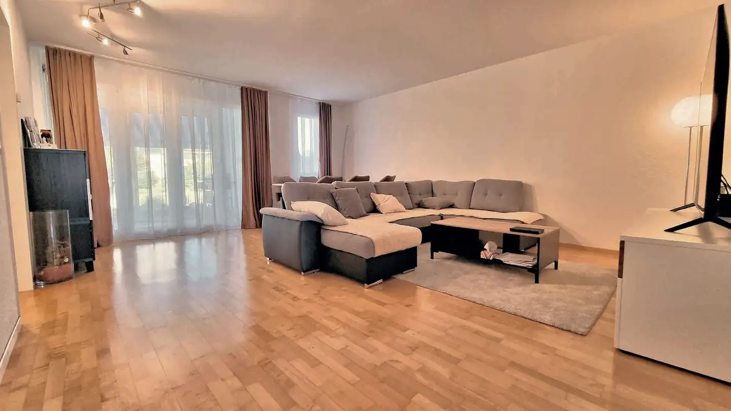 Wohnung mieten - Wallenbachstrasse 37B, 8623 Wetzikon ZH