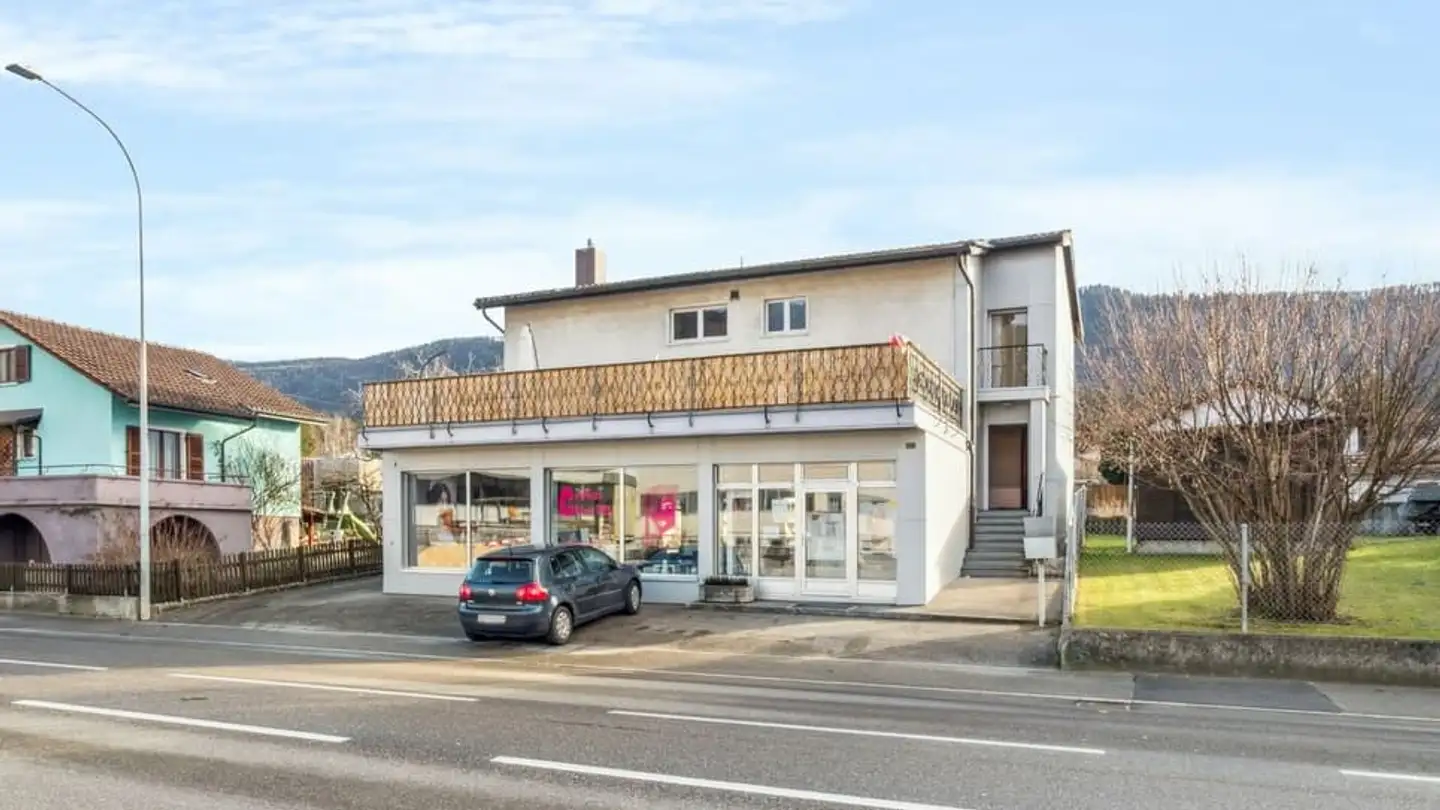 Edificio residenziale in vendita - 2732 Reconvilier