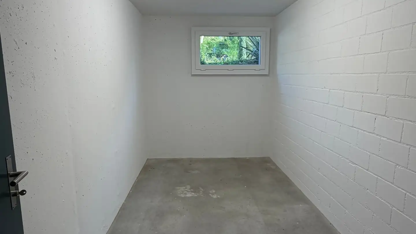 Hobby room for rent - Wildbachstrasse 1b, 8424 Embrach