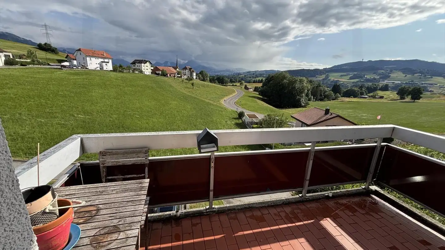 Apartment for sale - 1649 Pont-la-Ville - Photo 2