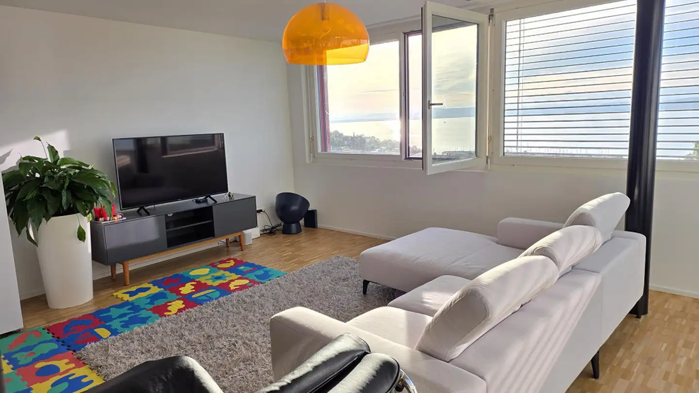 Apartment for rent - Espace De L'europe 16, 2000 Neuchâtel - Photo 2