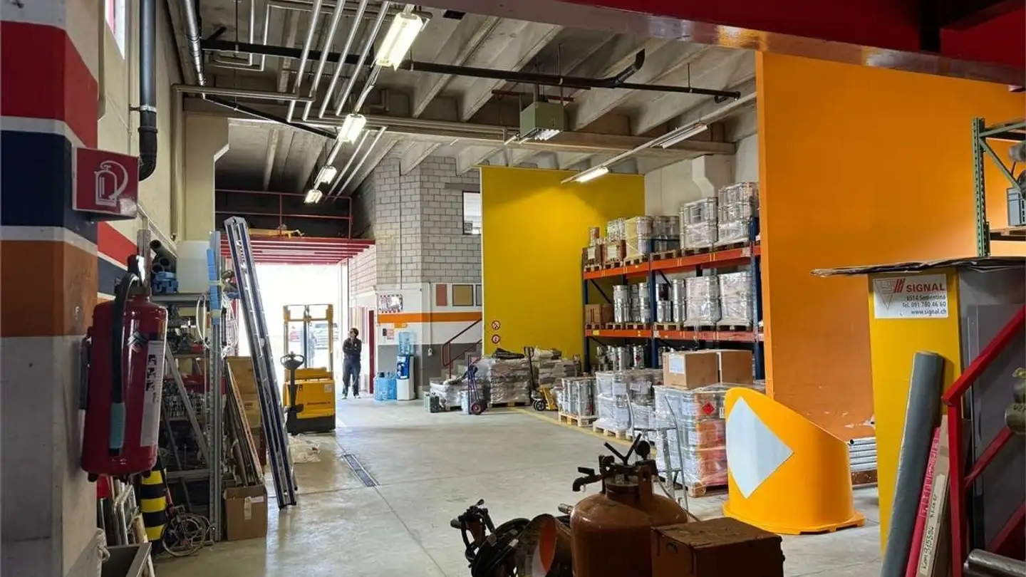 Negozio in affitto - Via Pobbia 4c, 6514 Sementina - Photo 3