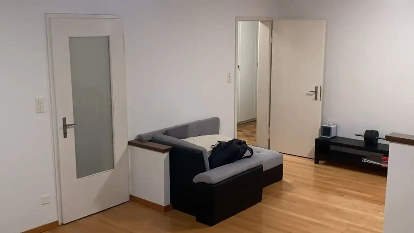 Single room for rent - Gartenstrasse 7, 8152 Glattbrugg