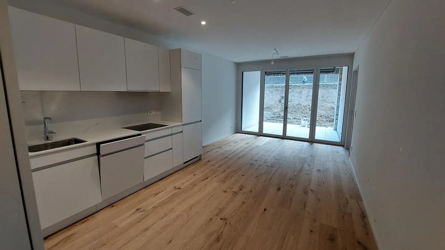 Stepped apartment for rent - Seestrasse, 8805 Richterswil - Photo 2