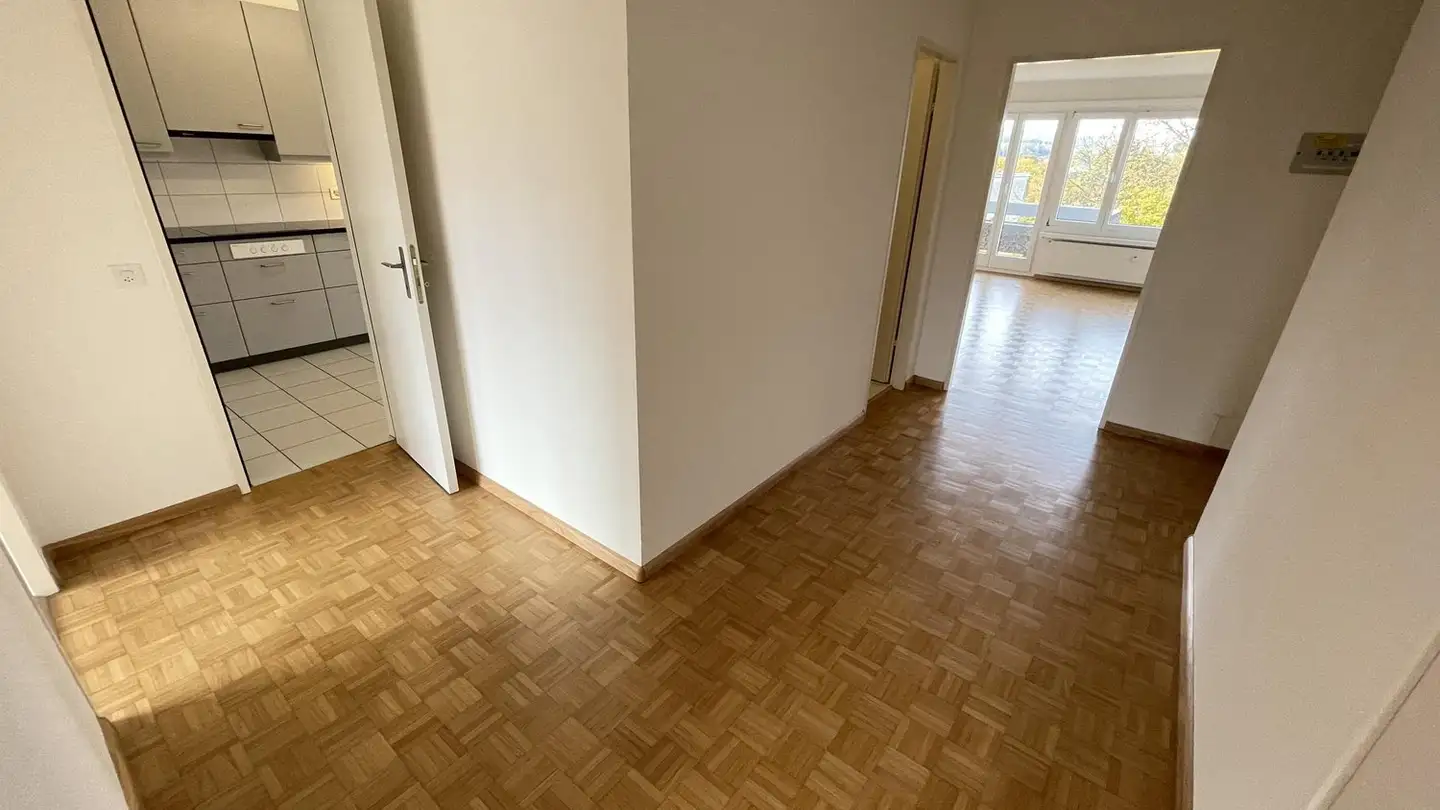 Dachgeschosswohnung mieten - Schlattweg 2, 4147 Aesch BL
