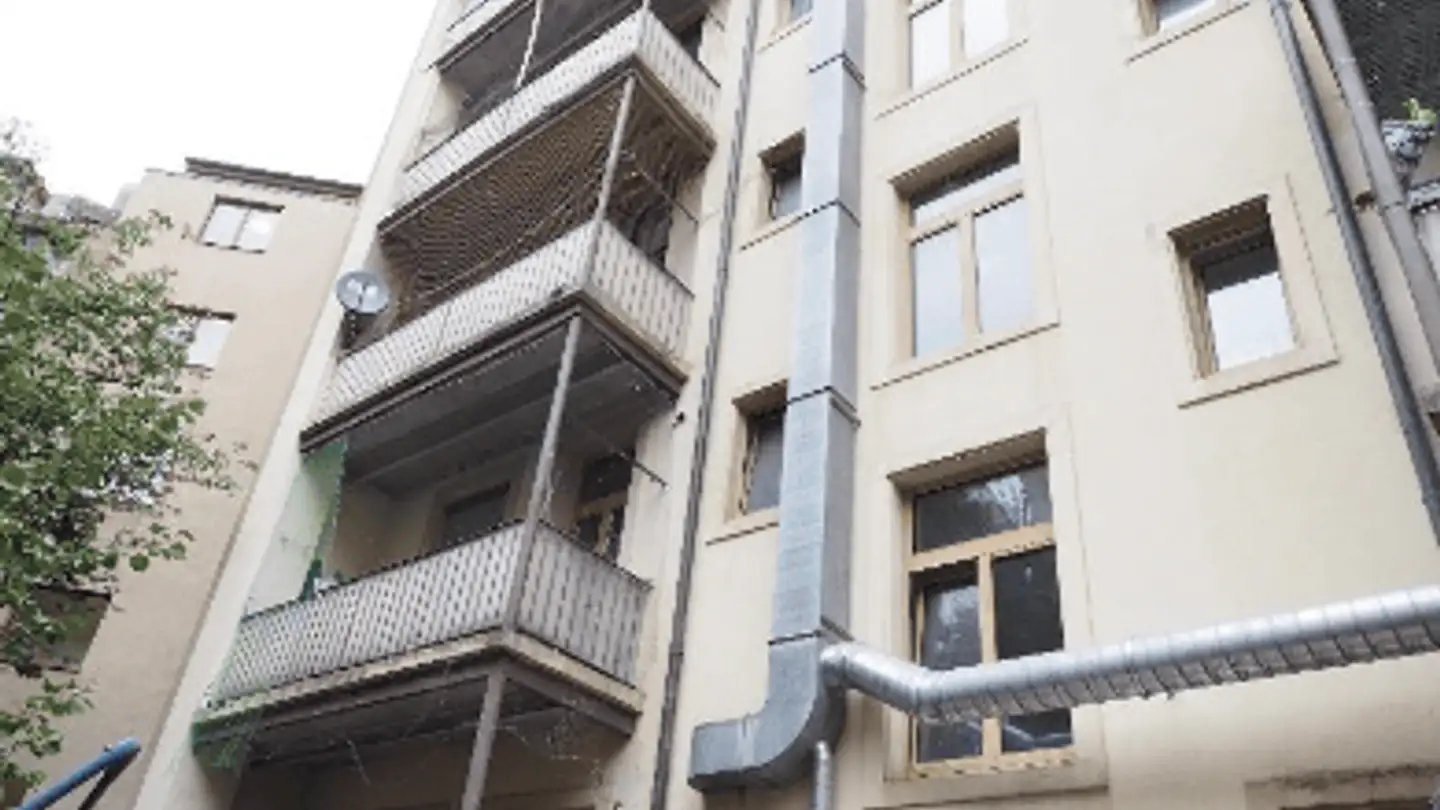 Residential building for sale - Zürcherstrasse, 4052 Basel - Photo 2