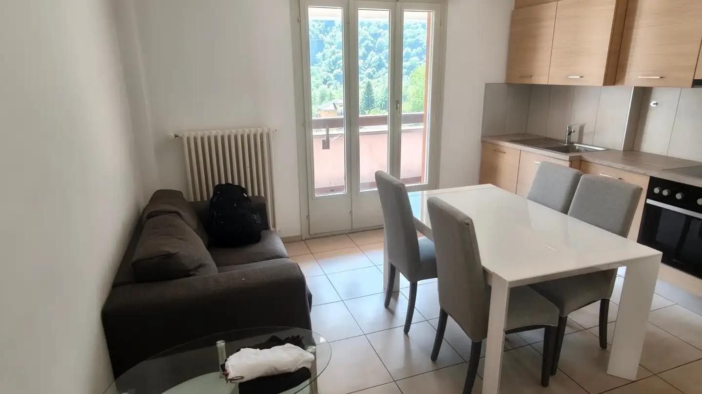 Appartamento in affitto - Salita Radorénch 17, 6743 Bodio TI