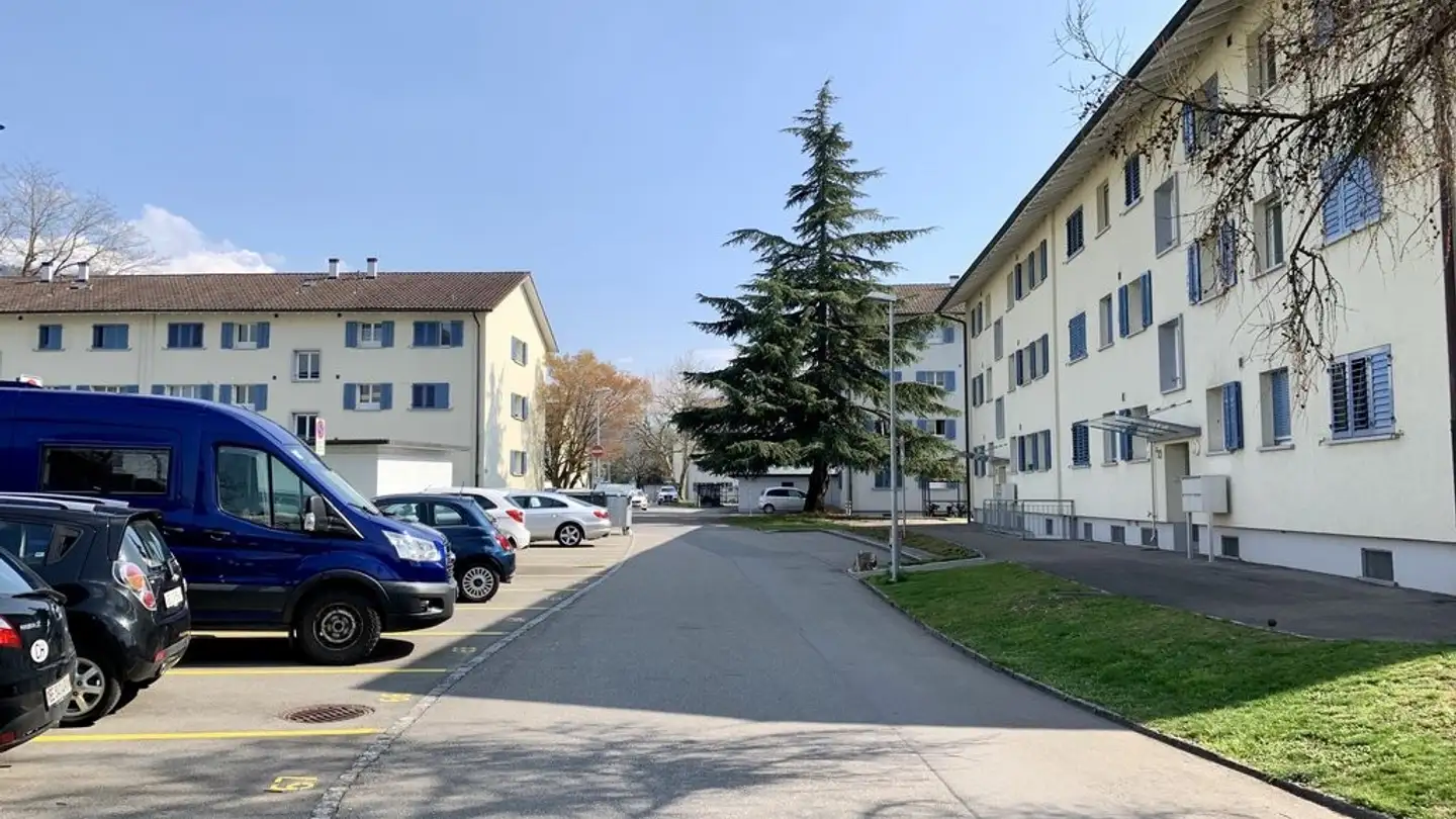 Parcheggio esterno in affitto - Schlehdornweg 14, 3613 Steffisburg