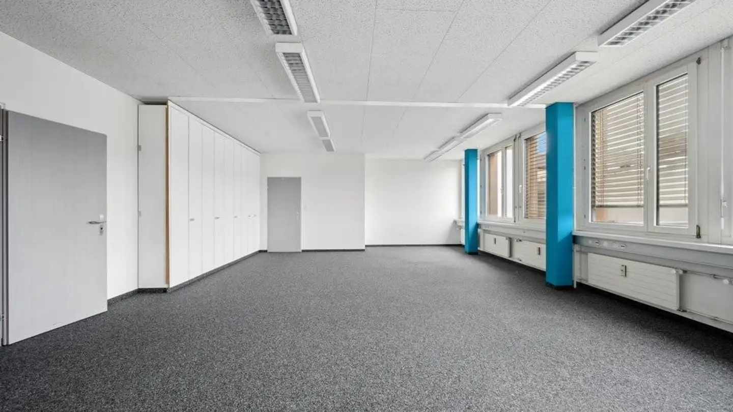 Office space for rent - Kanalstrasse 6, 8953 Dietikon - Photo 3