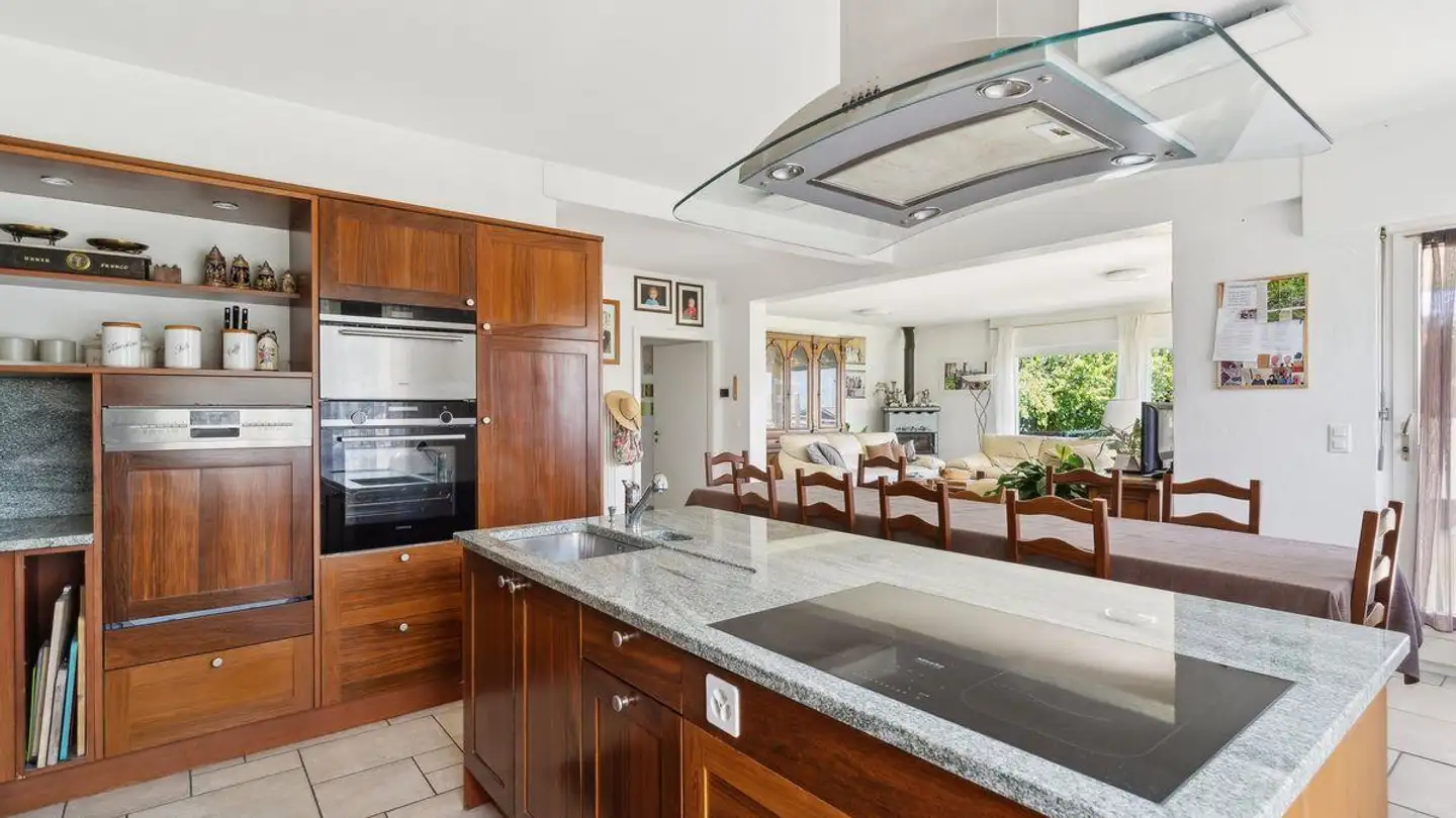 Single house for sale - 3974 Mollens VS