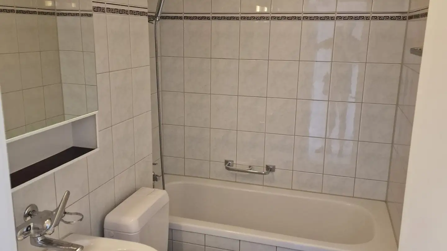 Appartamento in affitto - Weiningerstrasse 48, 8103 Unterengstringen - Photo 2