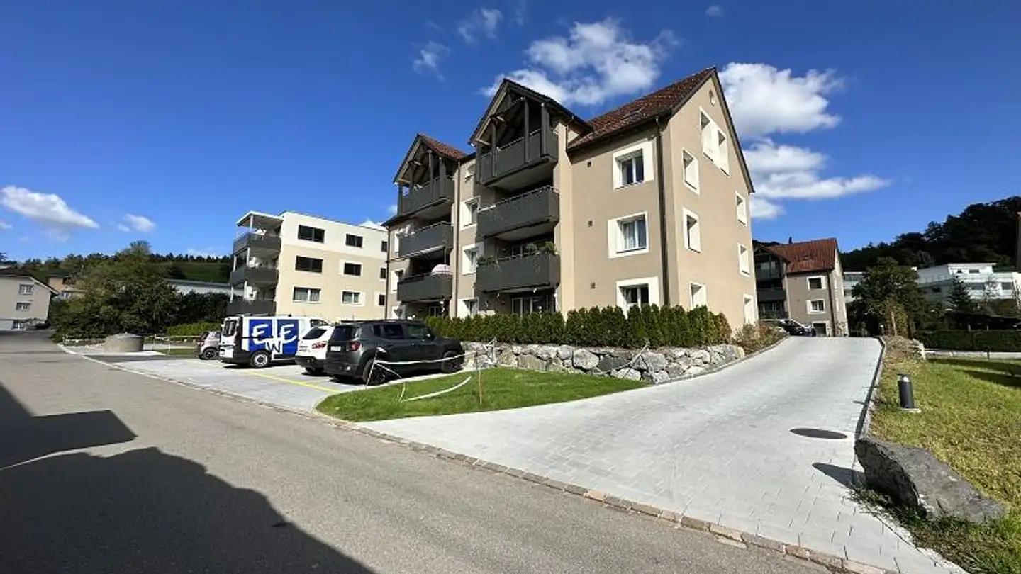 Appartement à louer - Im Grund 2, 9553 Bettwiesen