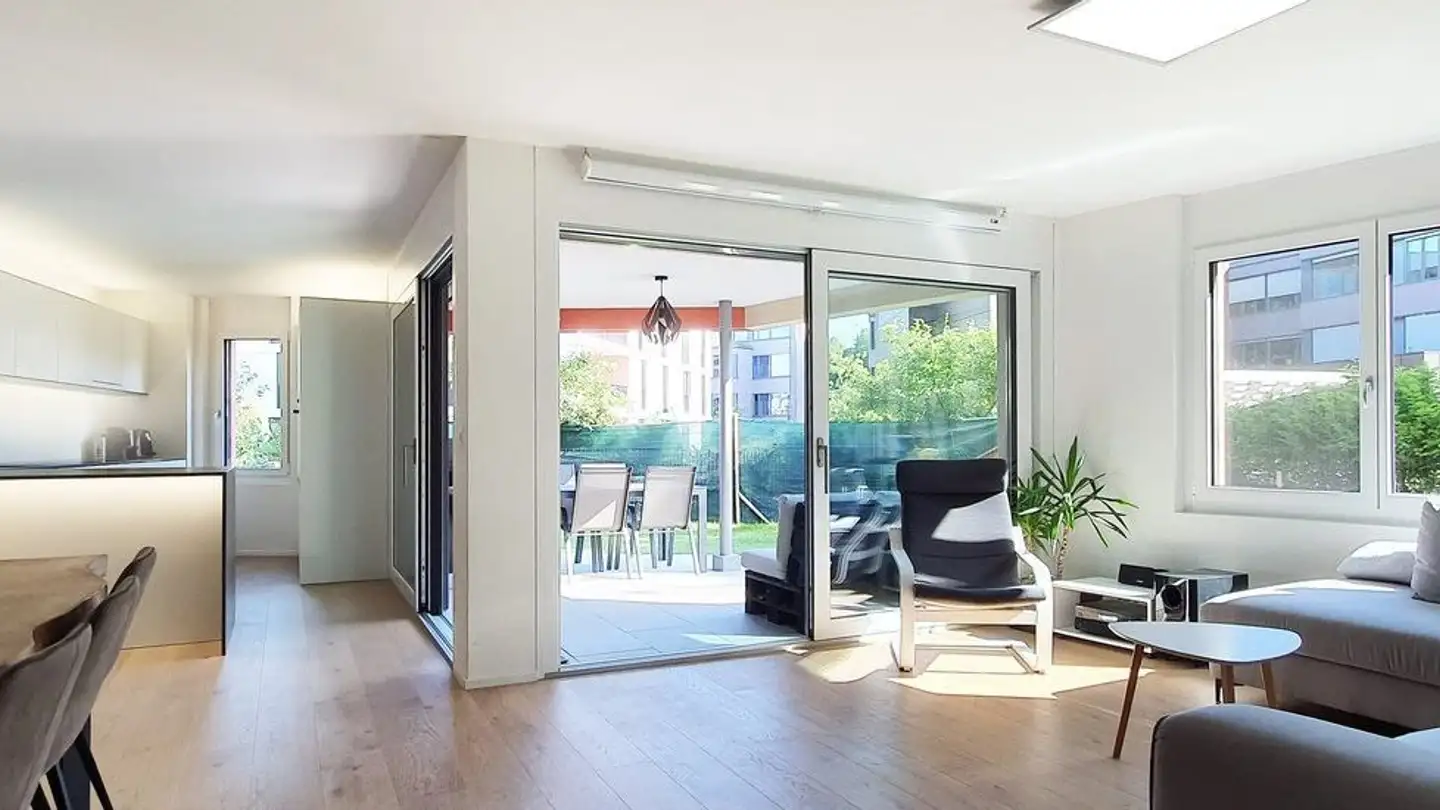 Appartement à vendre - 8133 Esslingen