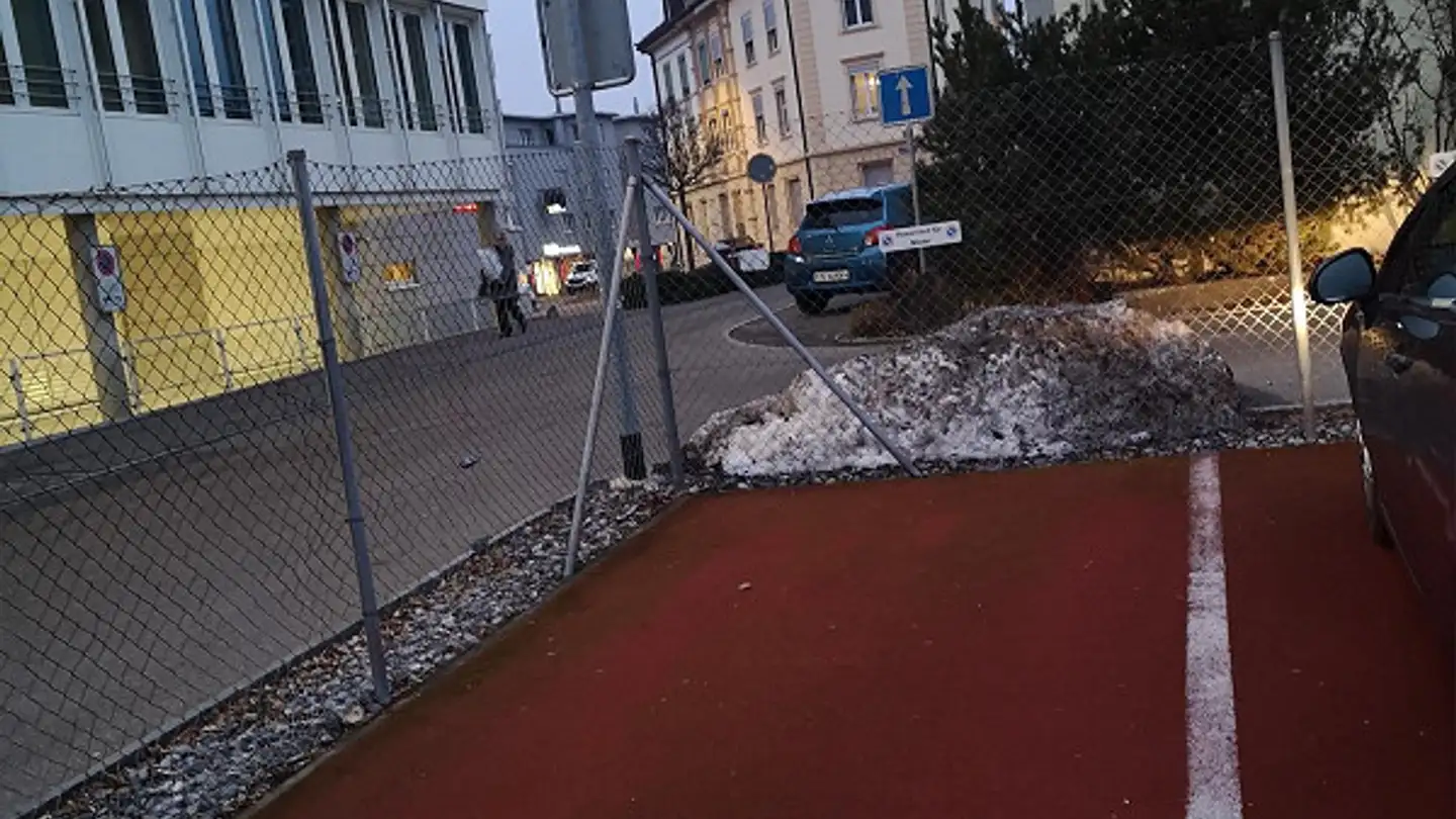 Parcheggio esterno in affitto - Dufourstrasse 4, 9500 Wil SG