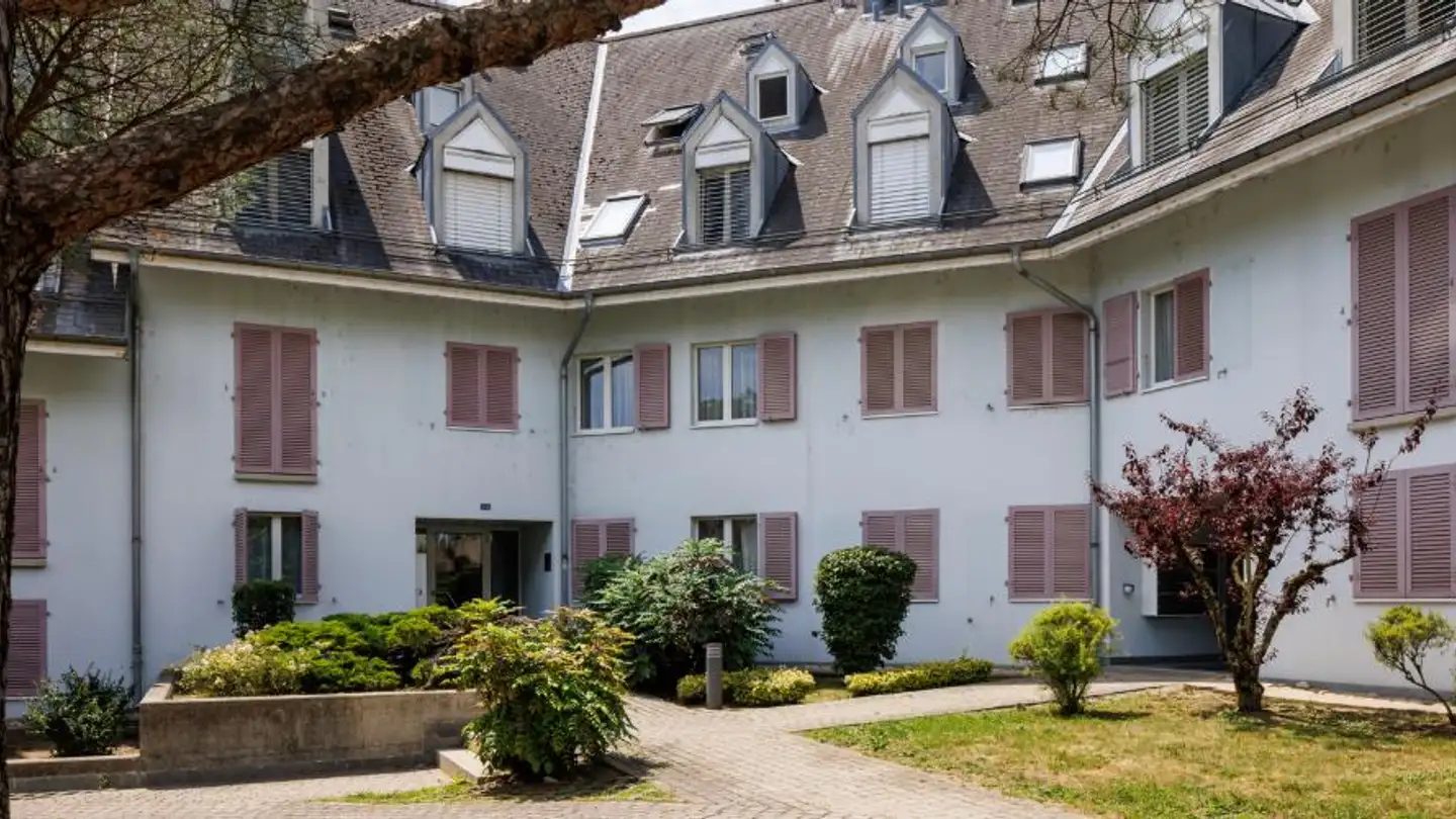 Penthouse for rent - Rue des Petites-Buttes 20F, 1180 Rolle - Photo 4