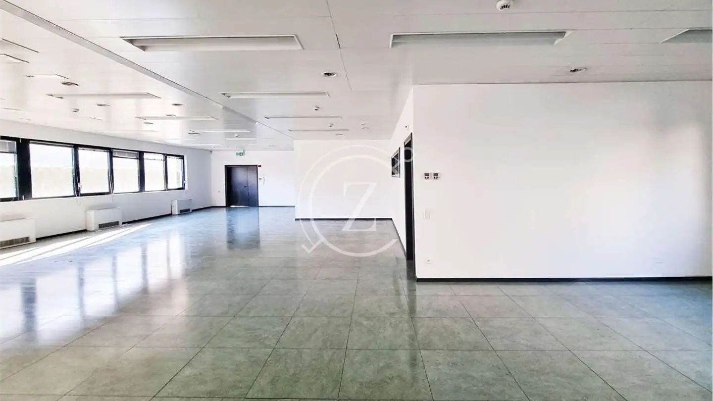 Spazio di archiviazione in affitto - Via Senago, 6912 Pazzallo - Photo 2