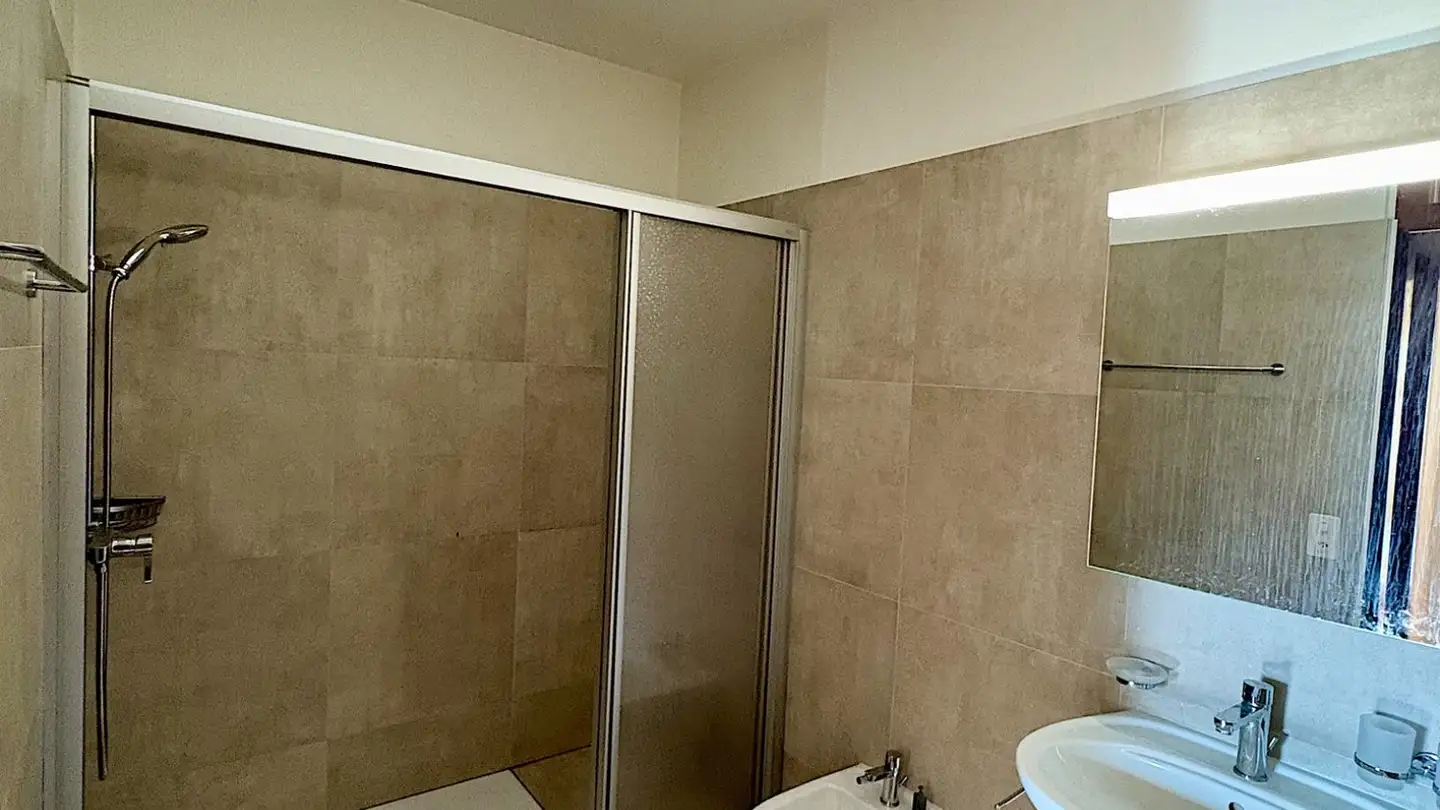 Appartement à louer - Via Vallemaggia 9, 6600 Locarno - Photo 4