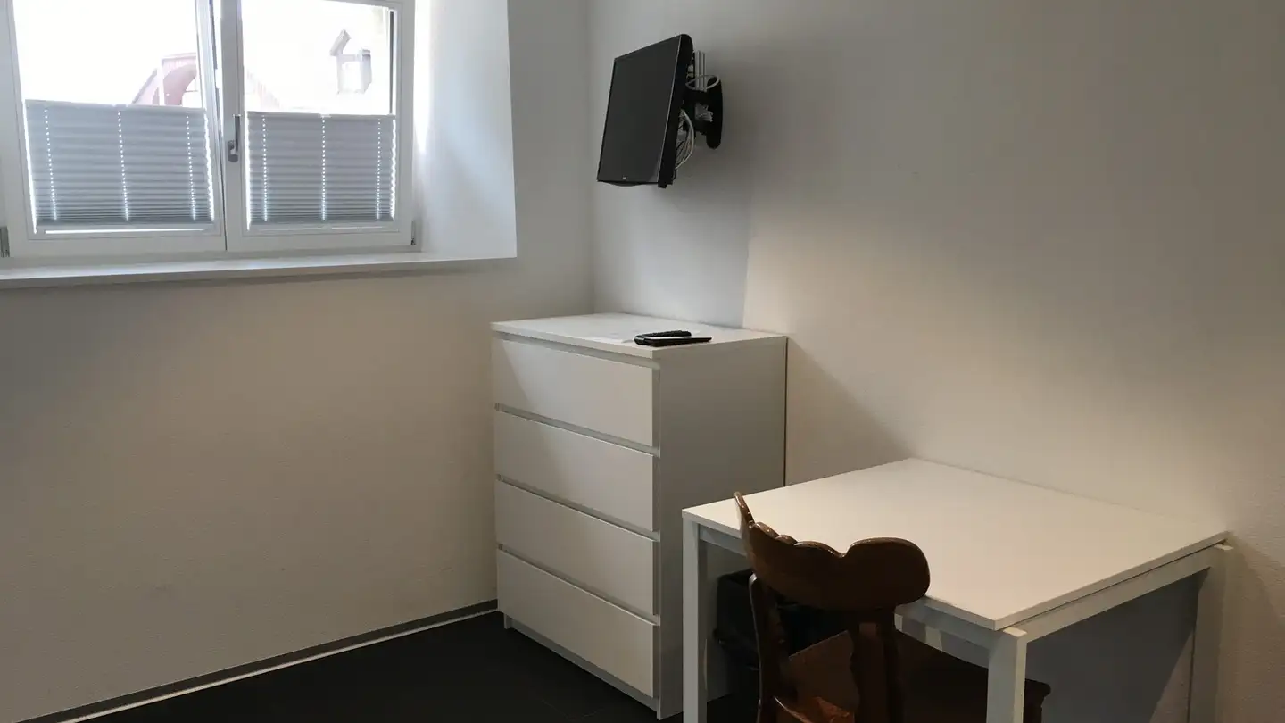 Wohnung mieten - Hauptstrasse 13, 2577 Finsterhennen - Foto 2