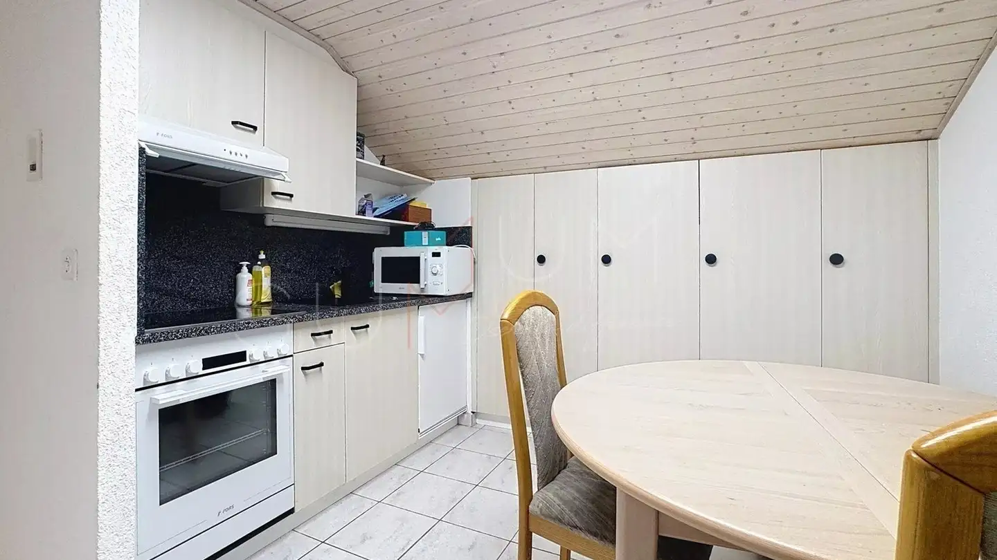 Appartement à louer - 1908 Riddes - Photo 2