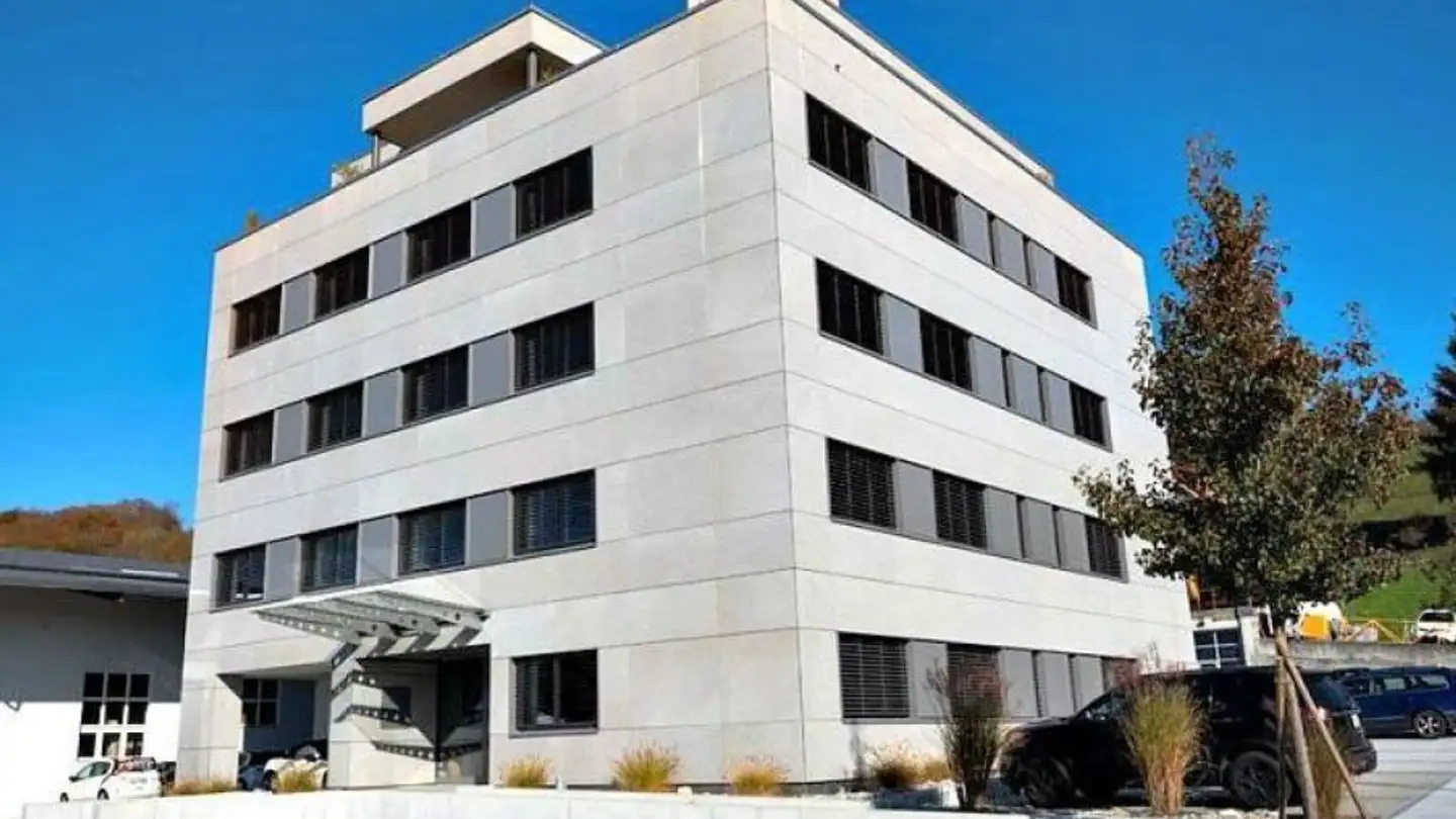 Gewerbe mieten - Kantonsstrasse 112, 6234 Triengen