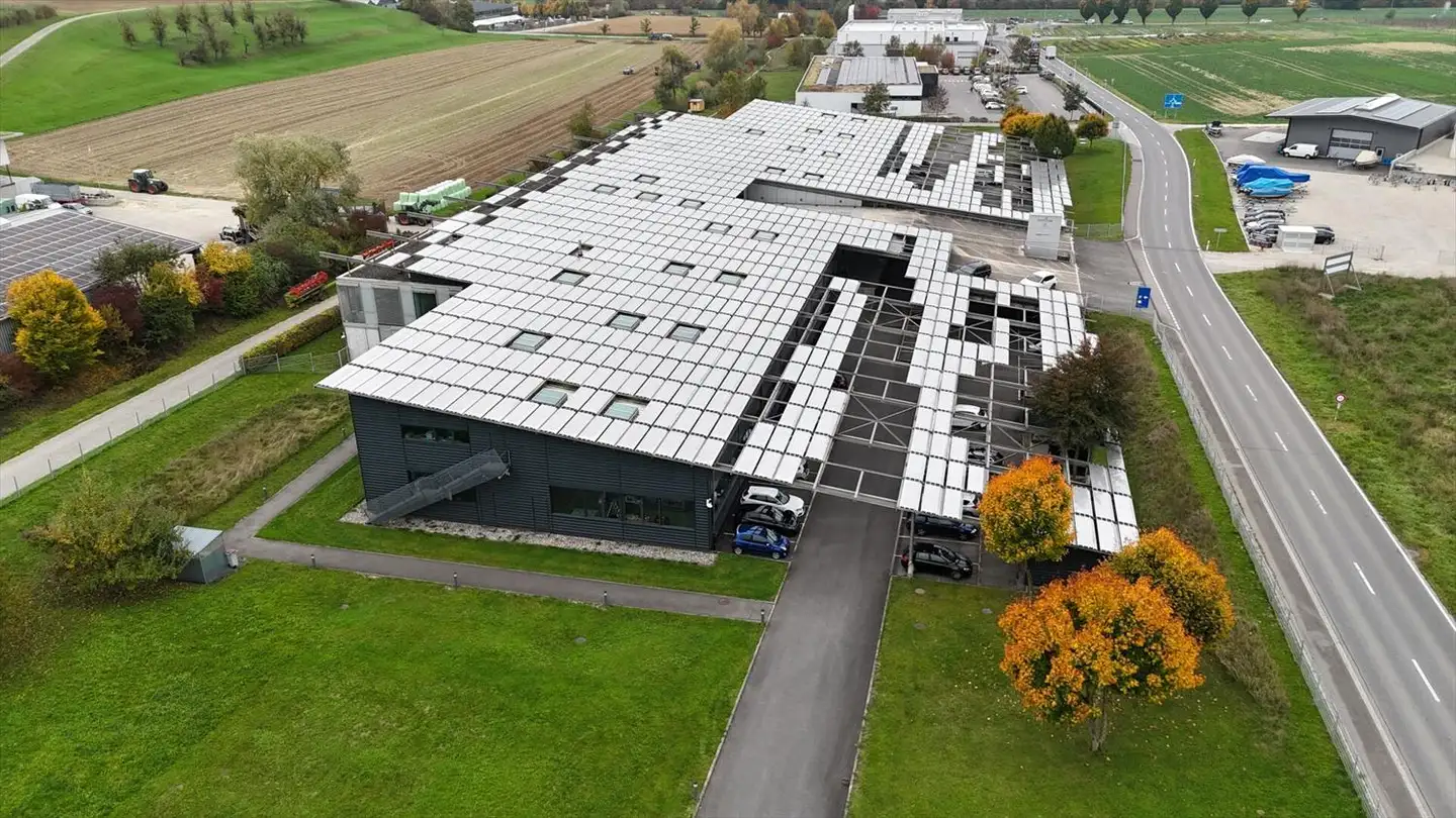 Fabrik mieten - Bernstrasse 5, 3238 Gals