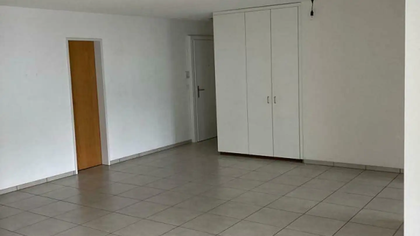 Appartamento in affitto - Obere Bahnhofstrasse 22l, 3700 Spiez - Photo 2