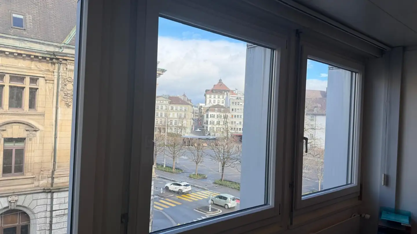 Department store for rent - Rue Saint-Pierre / Sankt-Peter-Gasse 18, 1700 Fribourg - Photo 2