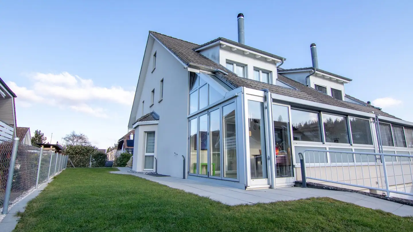 Semi-detached house for sale - Flurweg 26a, 4852 Rothrist