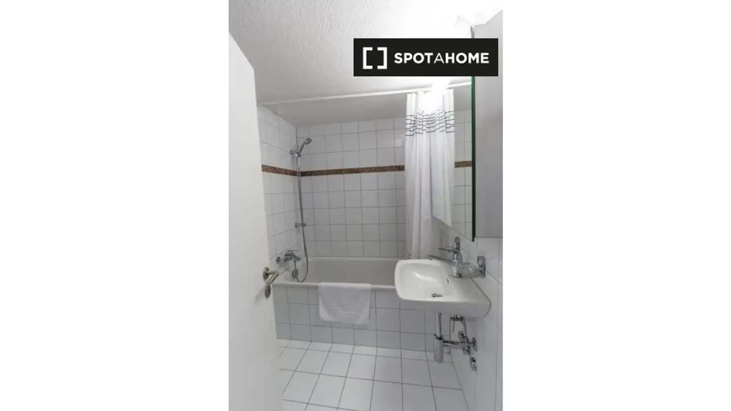 Wohnung mieten - 8001 Zürich