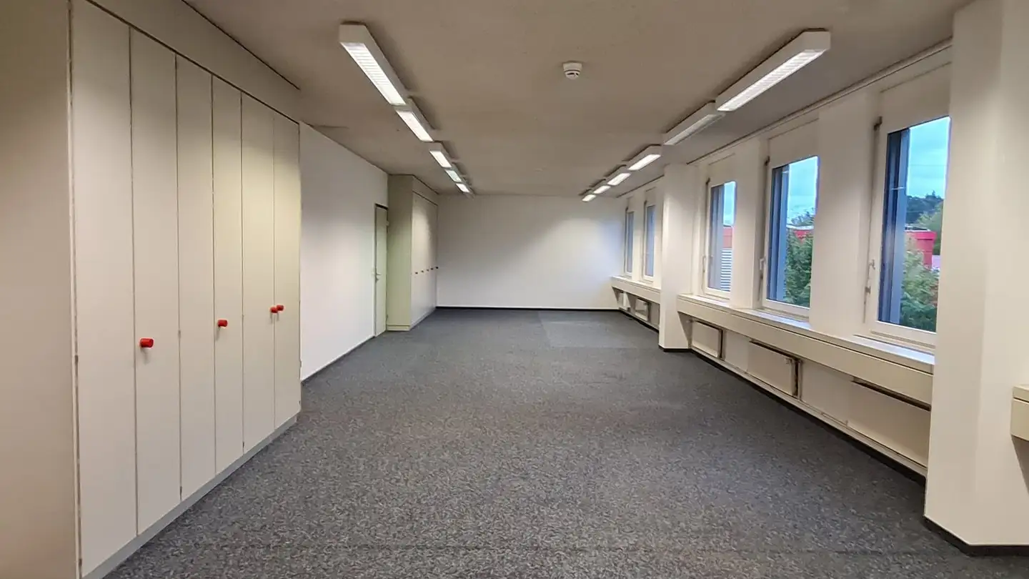 Commerciale in affitto - Langackerstrasse 25, 6330 Cham - Photo 3