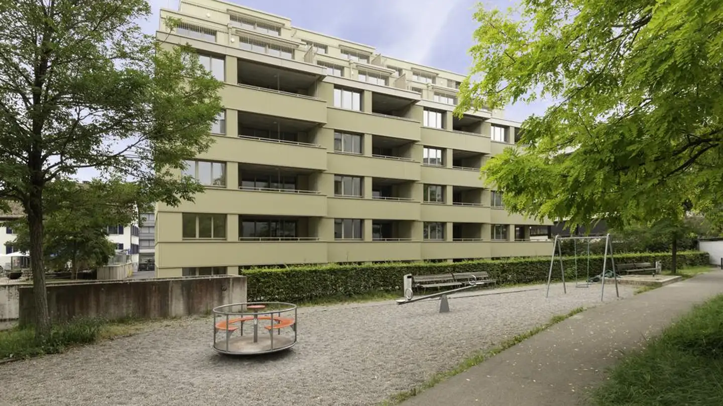 Appartement à louer - Badenerstrasse 701, 8048 Zürich
