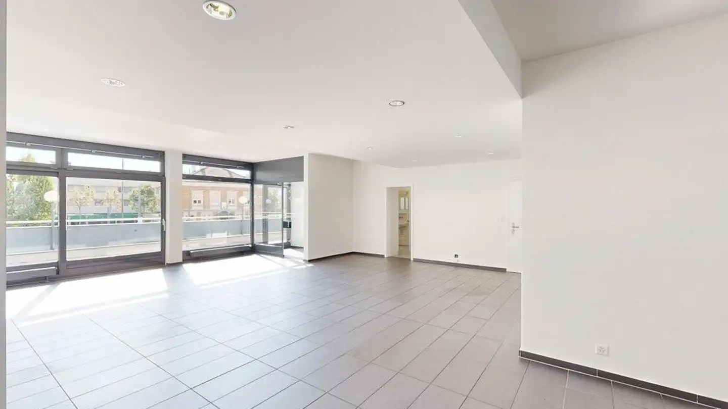 Negozio in affitto - Paradiesstrasse 2, 4102 Binningen - Photo 2