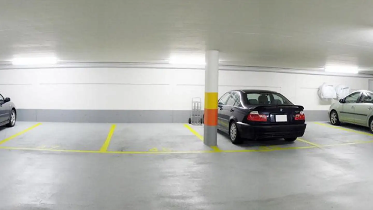 Parcheggio sotterraneo in affitto - Rainstrasse 21, 6312 Steinhausen