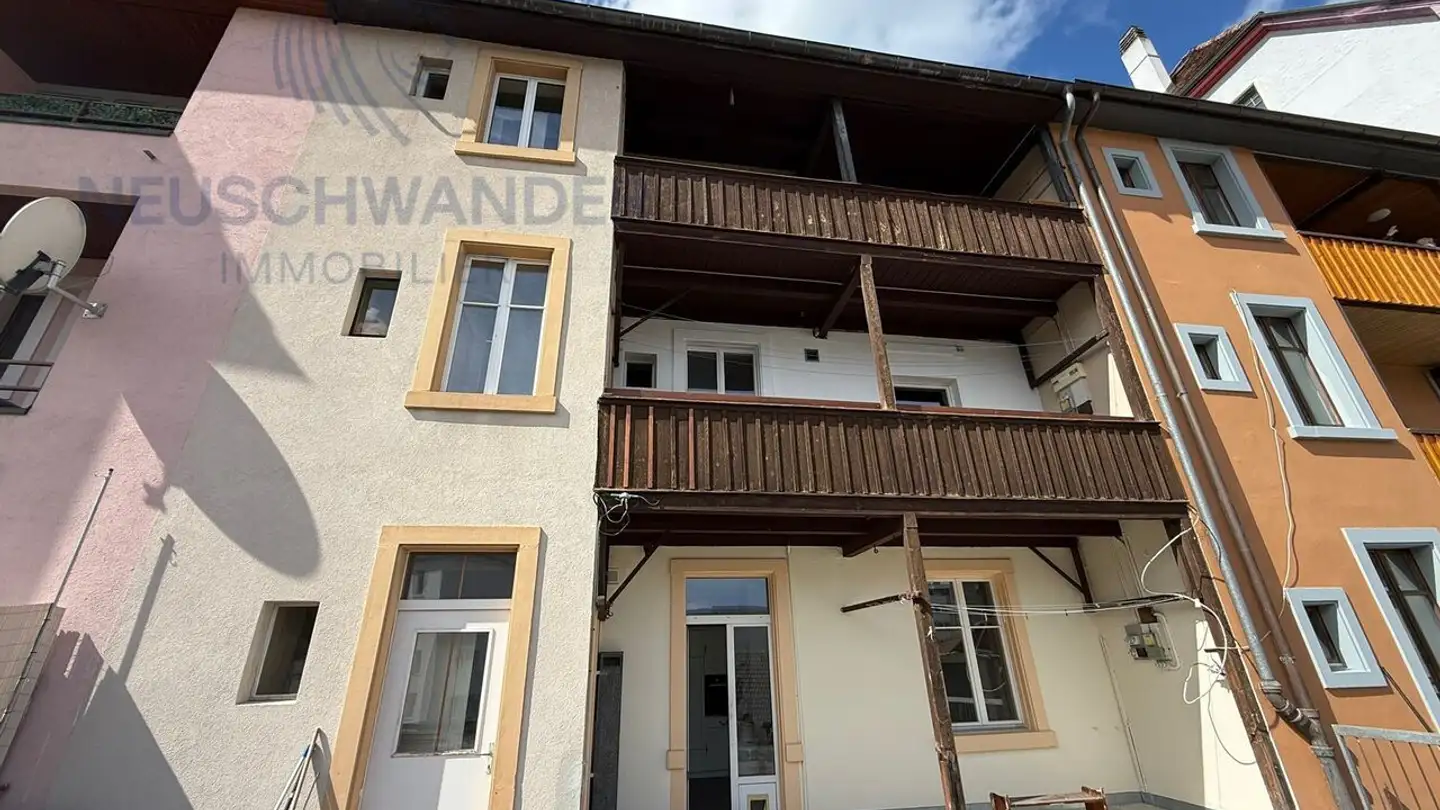 Mehrfamilienhaus kaufen - 2740 Moutier