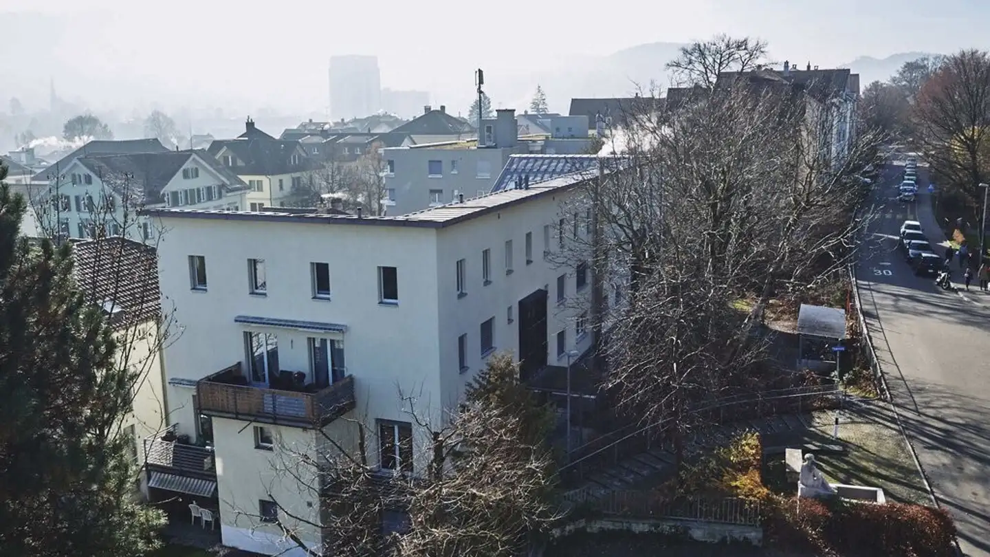 Tiefgaragenstellplatz mieten - Iddastrasse 30, 9008 St. Gallen