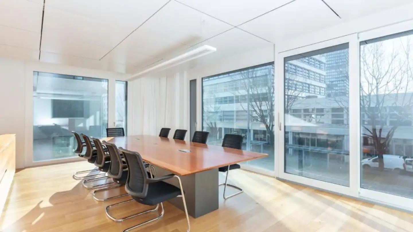 Office space for rent - Baarerstrasse 52, 6300 Zug