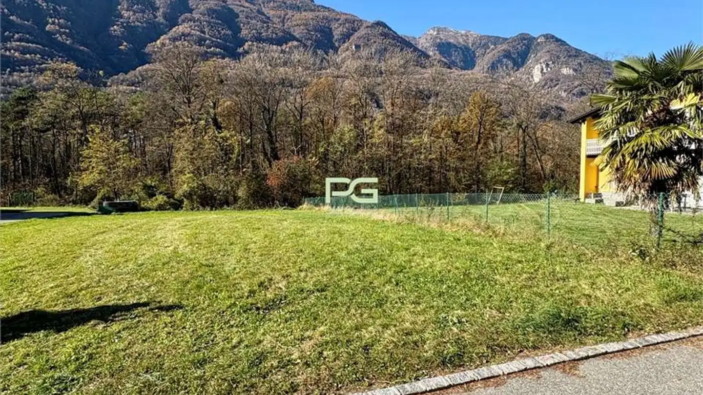 Constructible plot for sale - 6703 Osogna - Photo 2