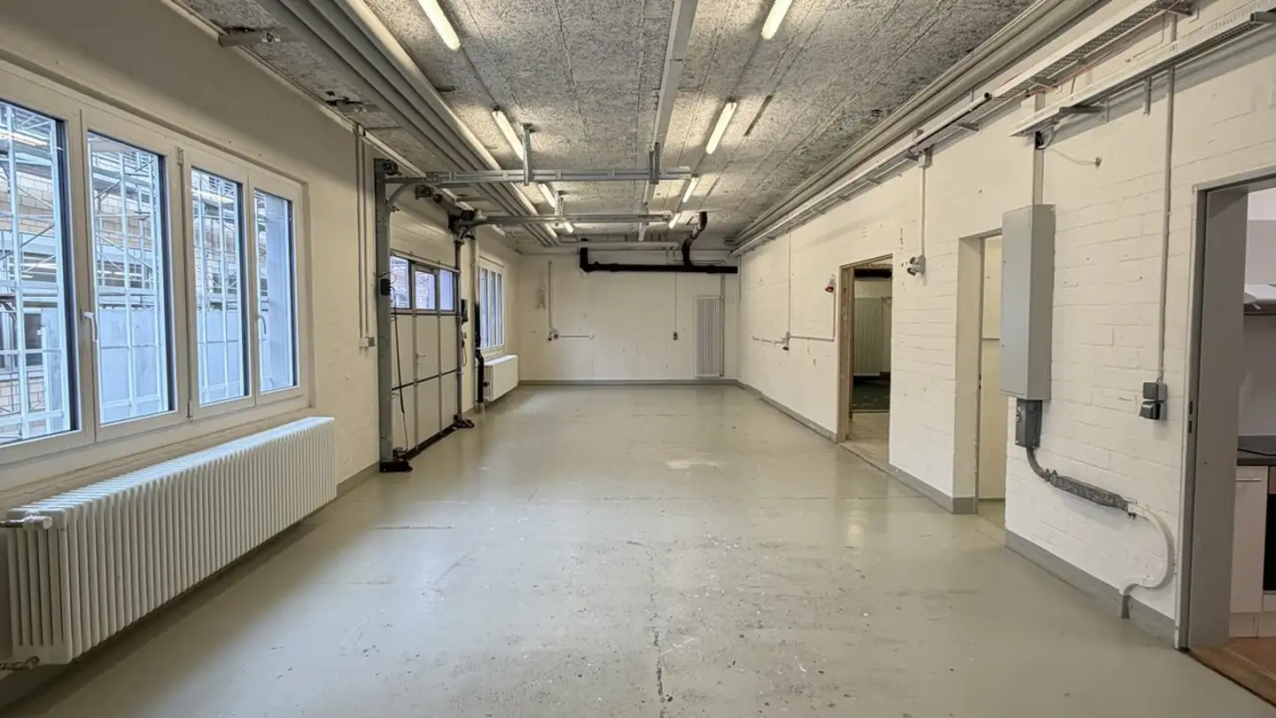 Gewerbe mieten - Erlenstrasse 50, 4106 Therwil