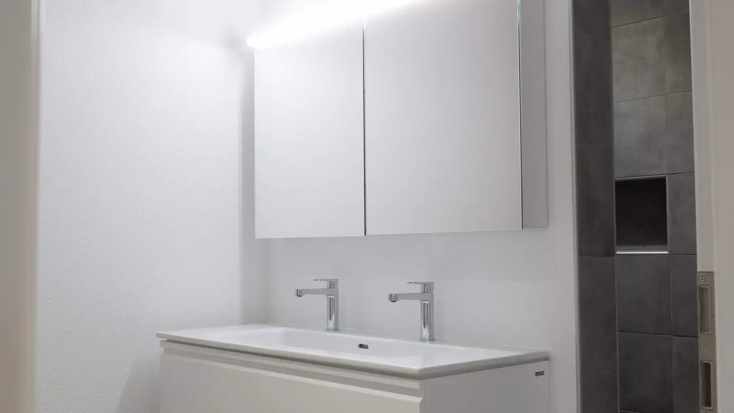 Appartement à louer - Rue Du 16 Mars 17, 2732 Reconvilier - Photo 3