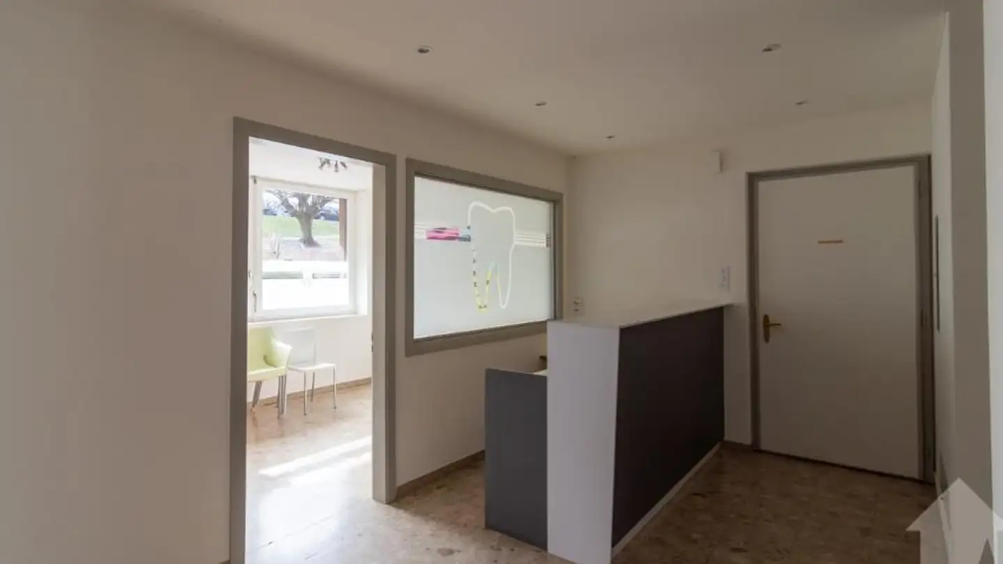 Office space for sale - 3966 Chalais - Photo 2