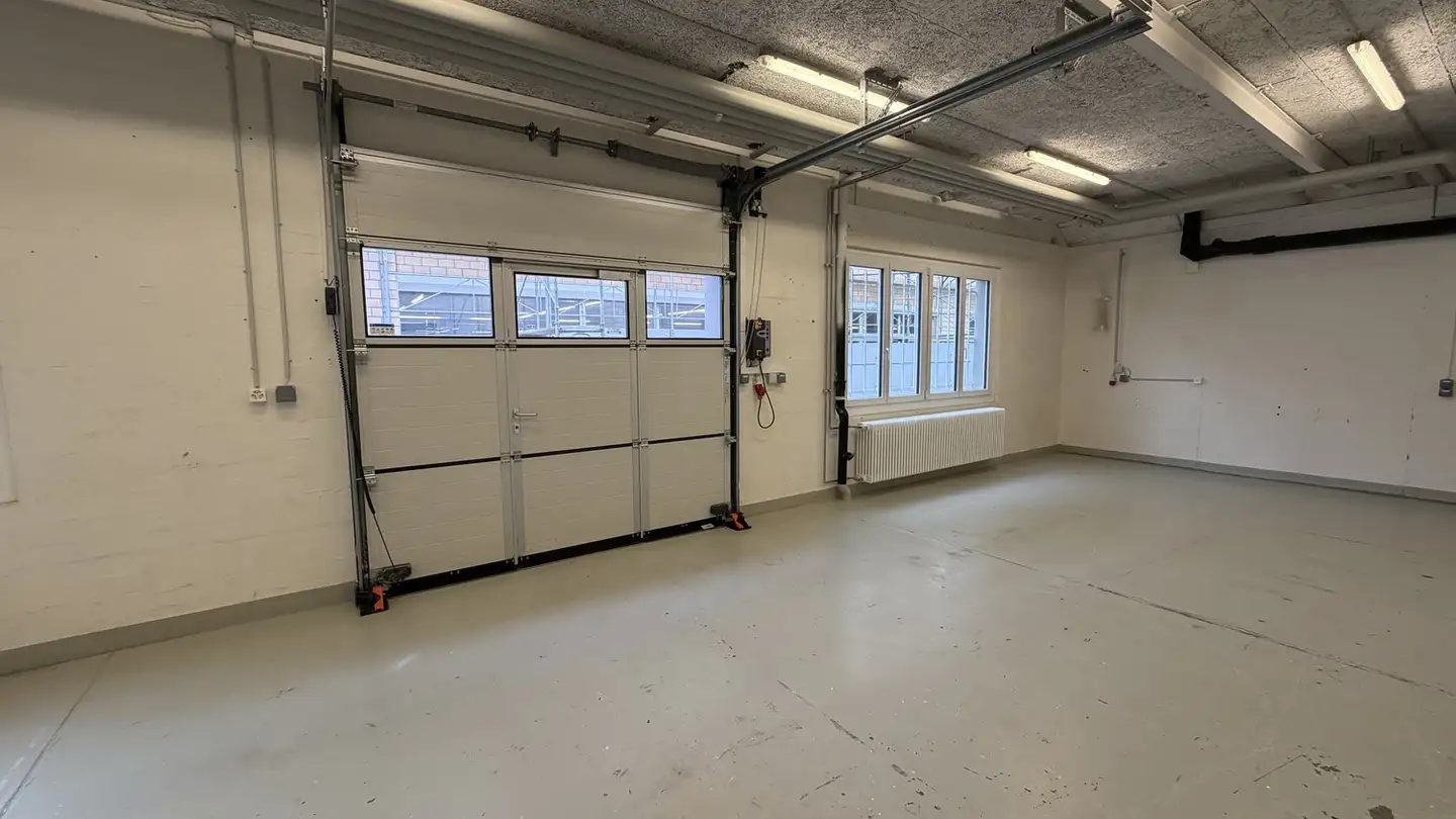 Gewerbe mieten - Erlenstrasse 50, 4106 Therwil - Foto 2