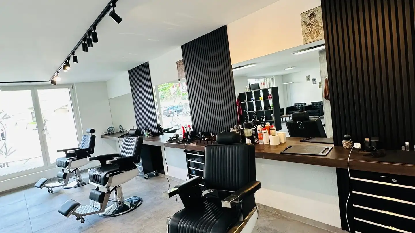 Hairdresser for rent - Mitteldorfstrasse 1a, 6232 Geuensee - Photo 2