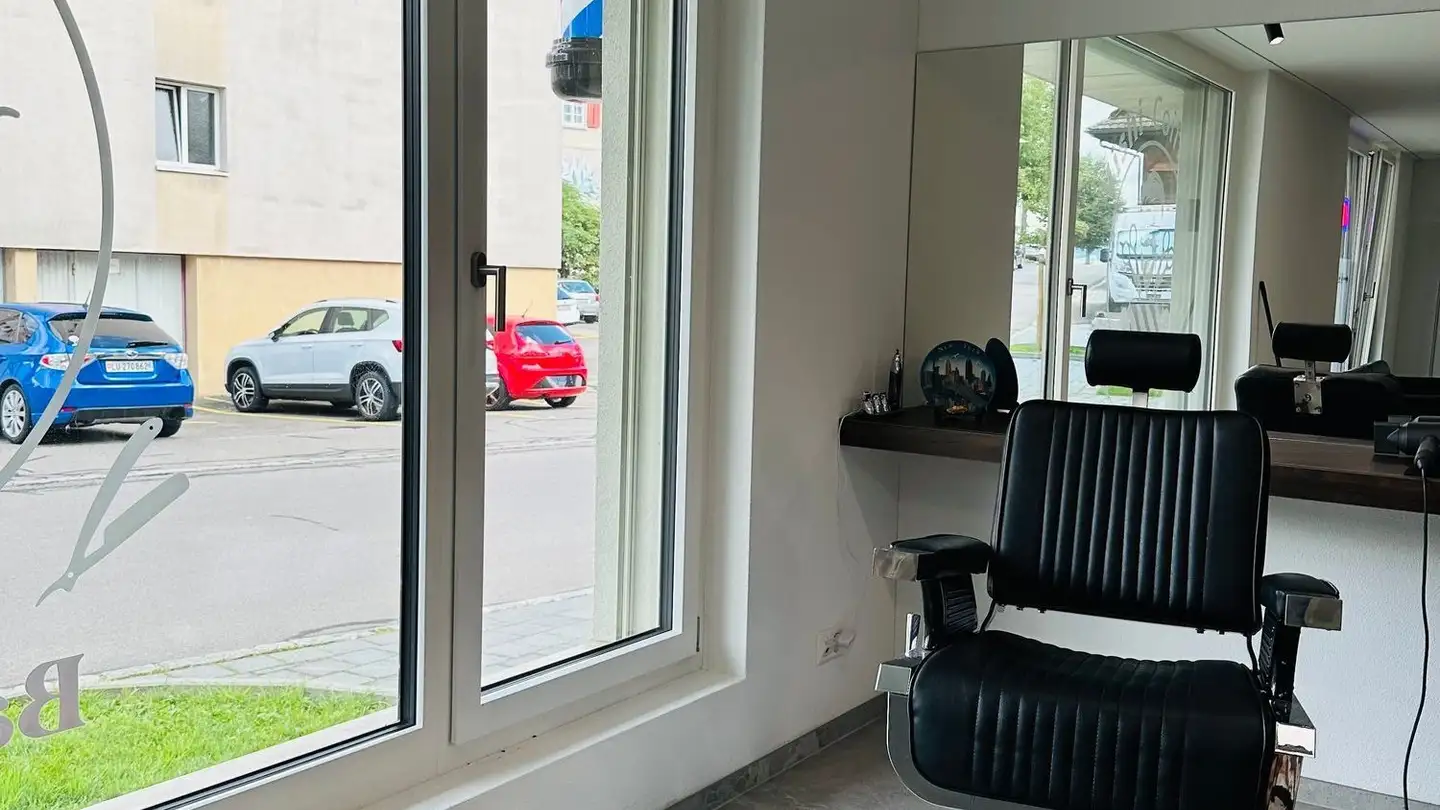 Hairdresser for rent - Mitteldorfstrasse 1a, 6232 Geuensee - Photo 4
