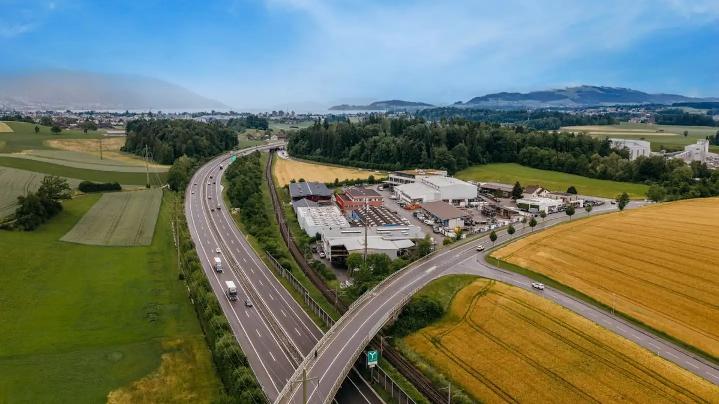 Usine à louer - Hasentalstrasse 16, 8934 Knonau