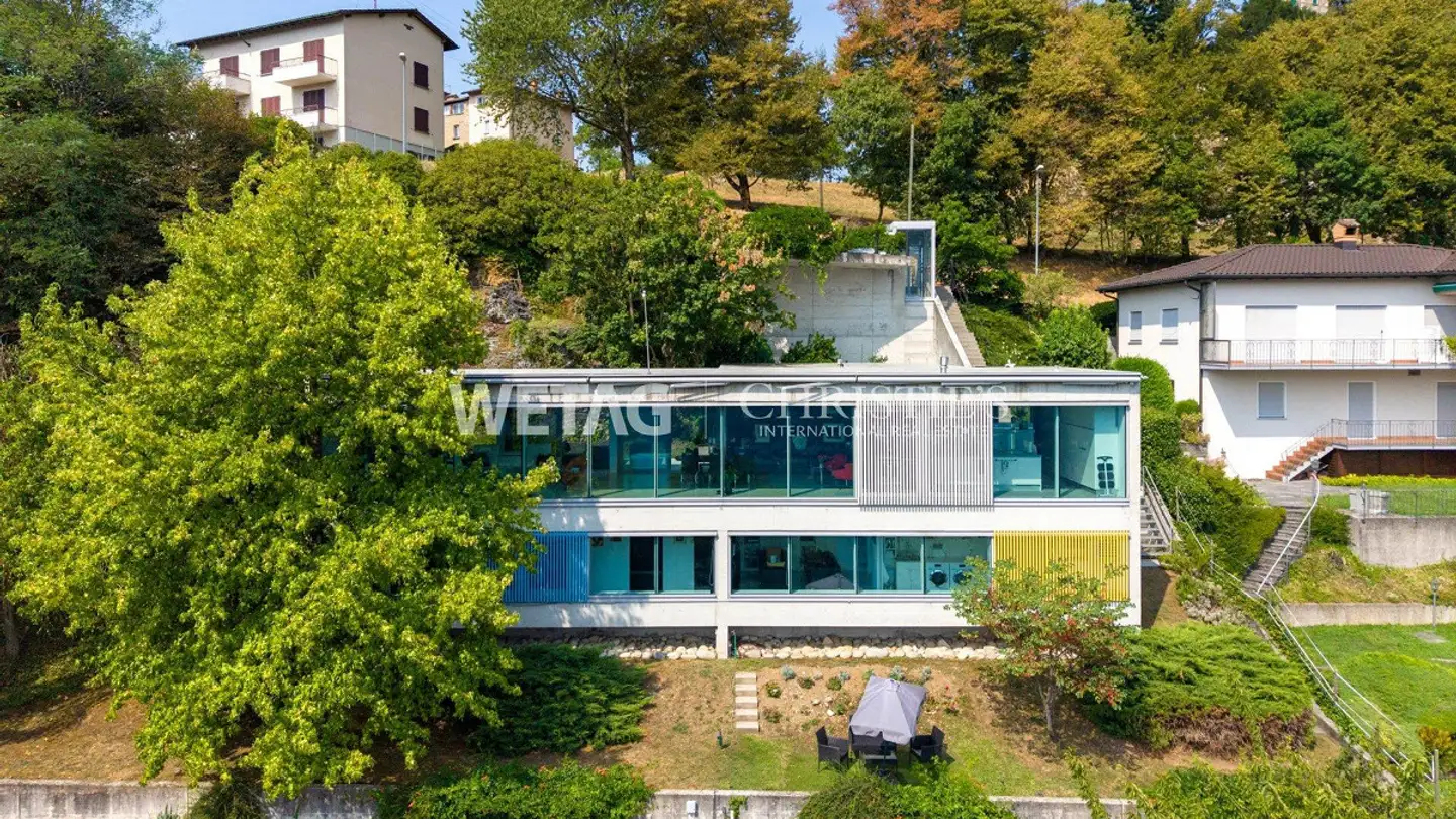Villa for sale - 6914 Carona